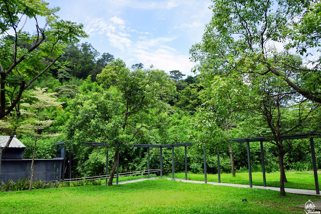 【桃園】 百年大溪老茶廠｜新舊、中西交融 再現百年茶韻風華，品茶、品人文還有低調古樸不張揚卻很美的『大溪藍』。