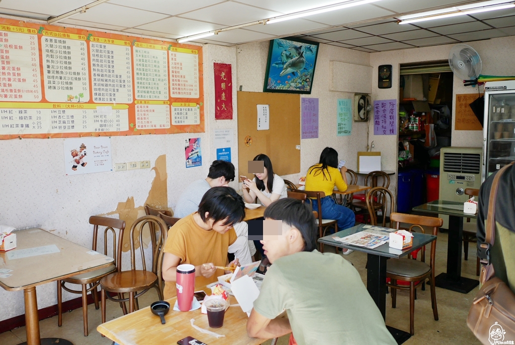 【新竹】 薯霸早餐｜樸實無華的早餐店  創意混搭風酥脆蛋餅，網友最推薦 脆皮薯泥蛋餅。