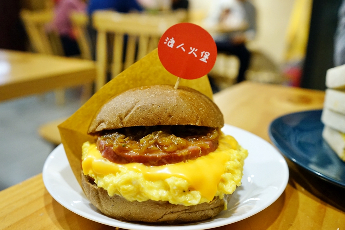 【台北】 捷運行天宮站周邊美食  海石三 浪人早午餐｜浪人最愛 獨家口味 100%原塊純肉製作 煙燻純肉火腿請慎點  真的會上癮！