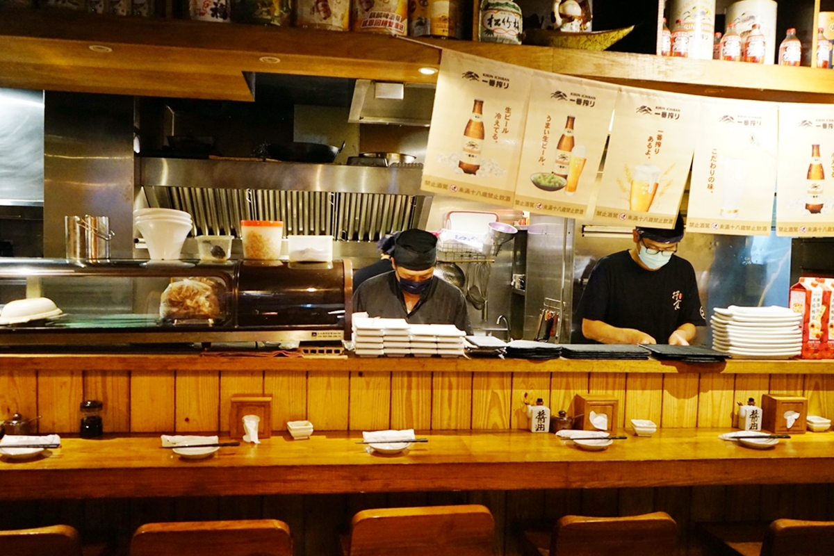 【基隆】擇食居酒屋｜委託行街區內巷弄美食   在地人推薦CP值超高的深夜食堂。