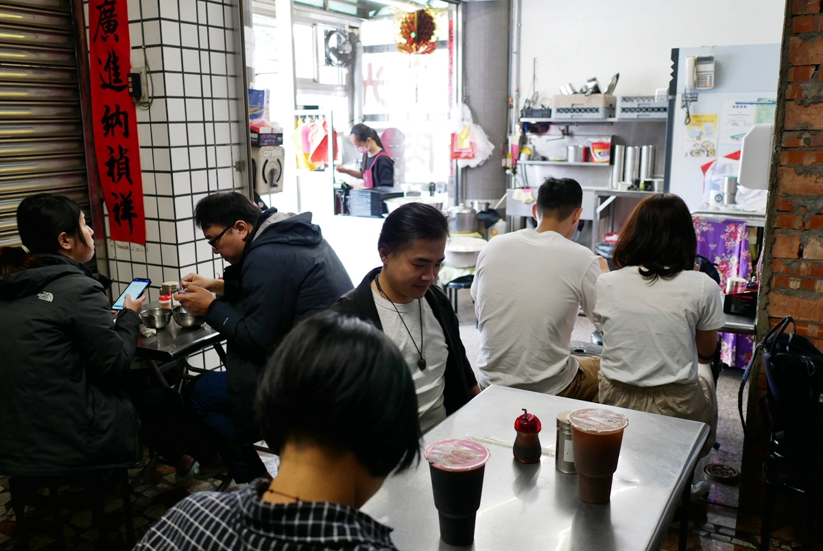 苑裡  金光肉圓｜在地必吃古早味銅板美食  原址在苑裡菜市場農會對面  傳承半甲子的老店！