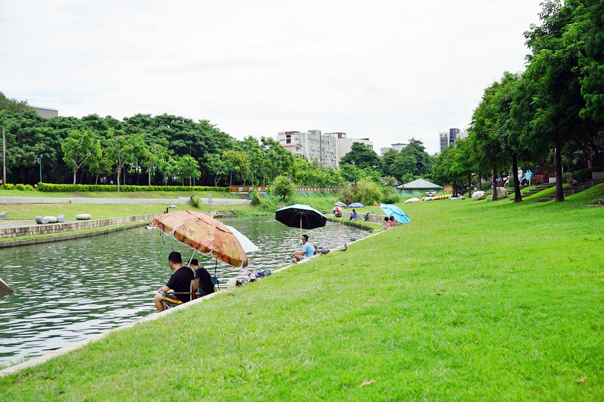 台中。來南區森活  精選免費親子景點、公園、圖書館 懶人包｜台鐵、高鐵 雙鐵共構  生活便利，被明星學區、綠意森活包圍的悠閒宜居潛力股 南區。