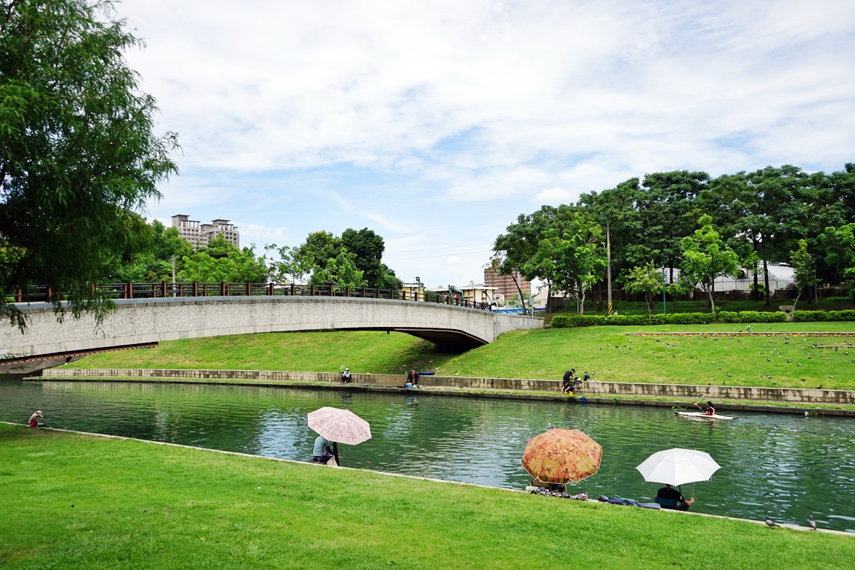 台中。來南區森活  精選免費親子景點、公園、圖書館 懶人包｜台鐵、高鐵 雙鐵共構  生活便利，被明星學區、綠意森活包圍的悠閒宜居潛力股 南區。