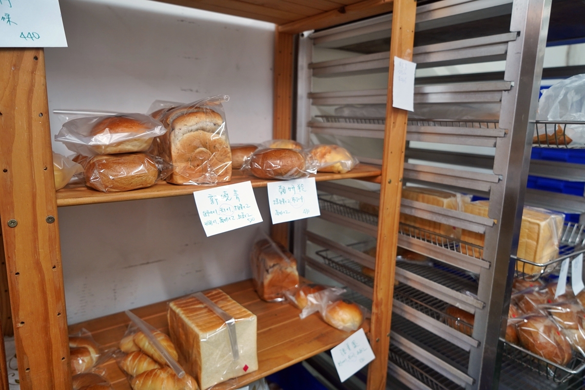 【桃園】 法其林烘焙工作坊｜蘆竹郊區 三合院老宅 烘焙工作坊  每天只賣三小時的超低調手工麵包。