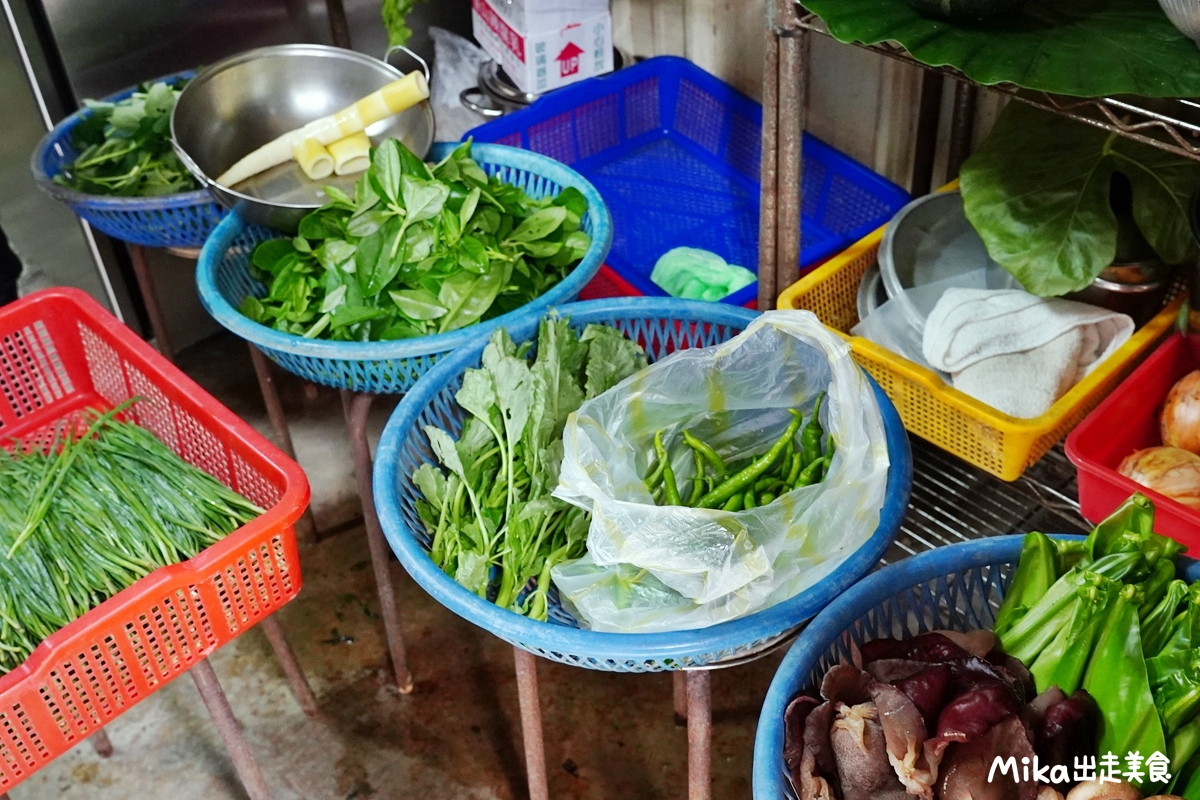 【桃園】 大溪 阮家莊土雞城-老大店｜登山秘境隱藏版土雞城，山路蜿蜒 登山客口耳相傳的美味，好吃便宜大份量。