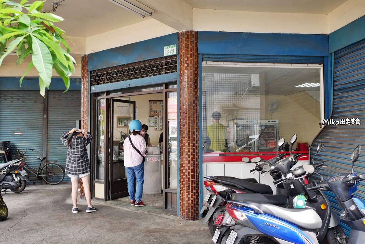 【桃園】 明峯早餐店｜桃園也有厲害的肉蛋土司！在地早餐名店  必點超人氣古早味豬排漢堡、三明治。