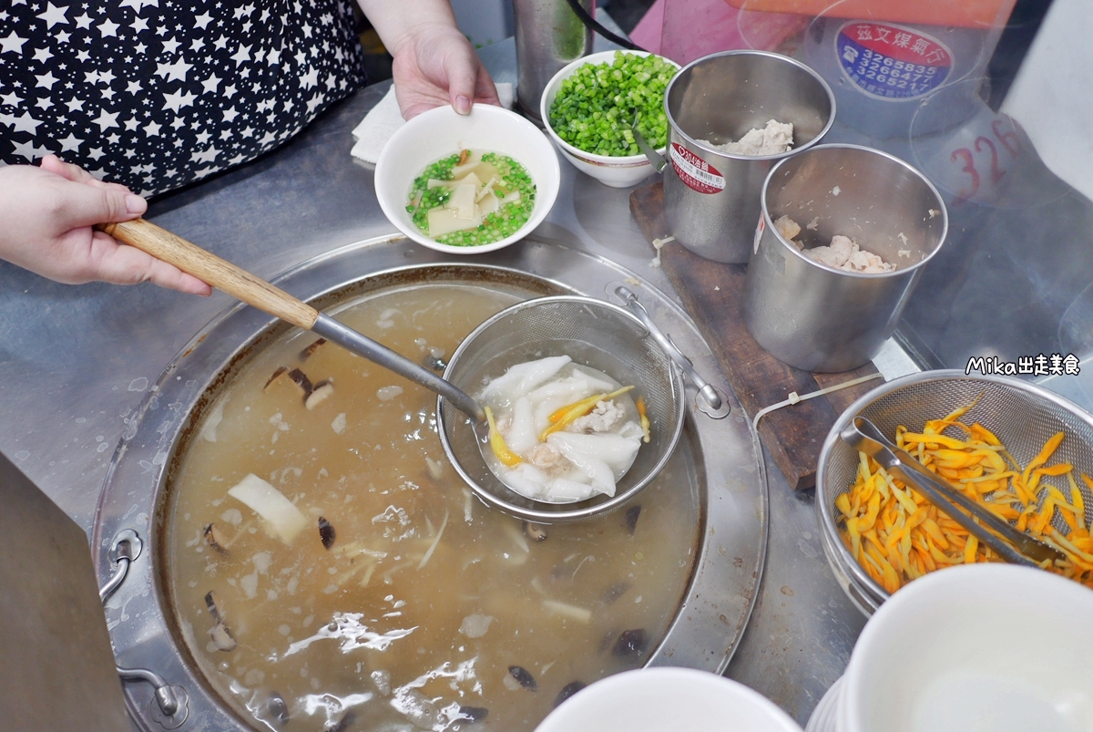 【桃園】 黑人鼎邊趖｜桃園觀光夜市推薦必吃   全桃園唯一 在地經營50年 獨家口味鼎邊趖還有日式料理小菜。