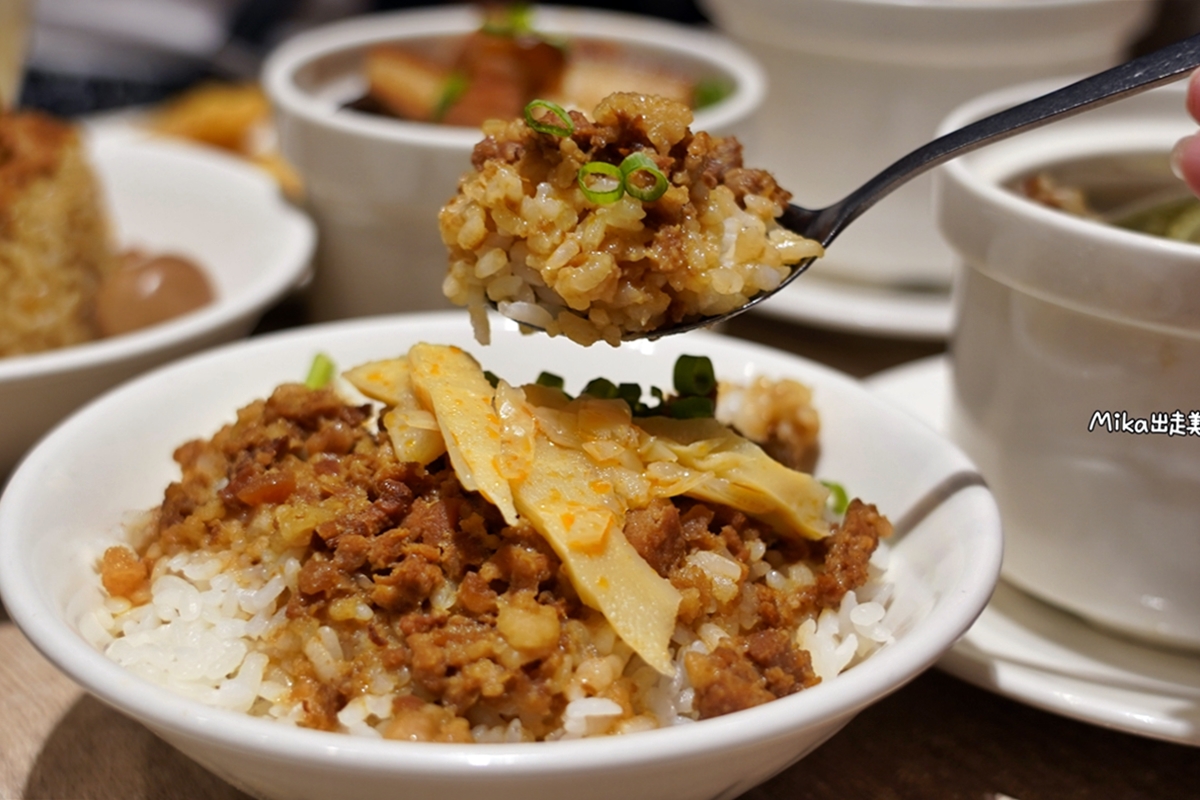 【金門】 雨川食堂 | 這樣很金門 必點高粱肉燥飯＋一條根雞湯，用在地食材顛覆傳統，讓很街頭的小吃也可以懷舊文青。