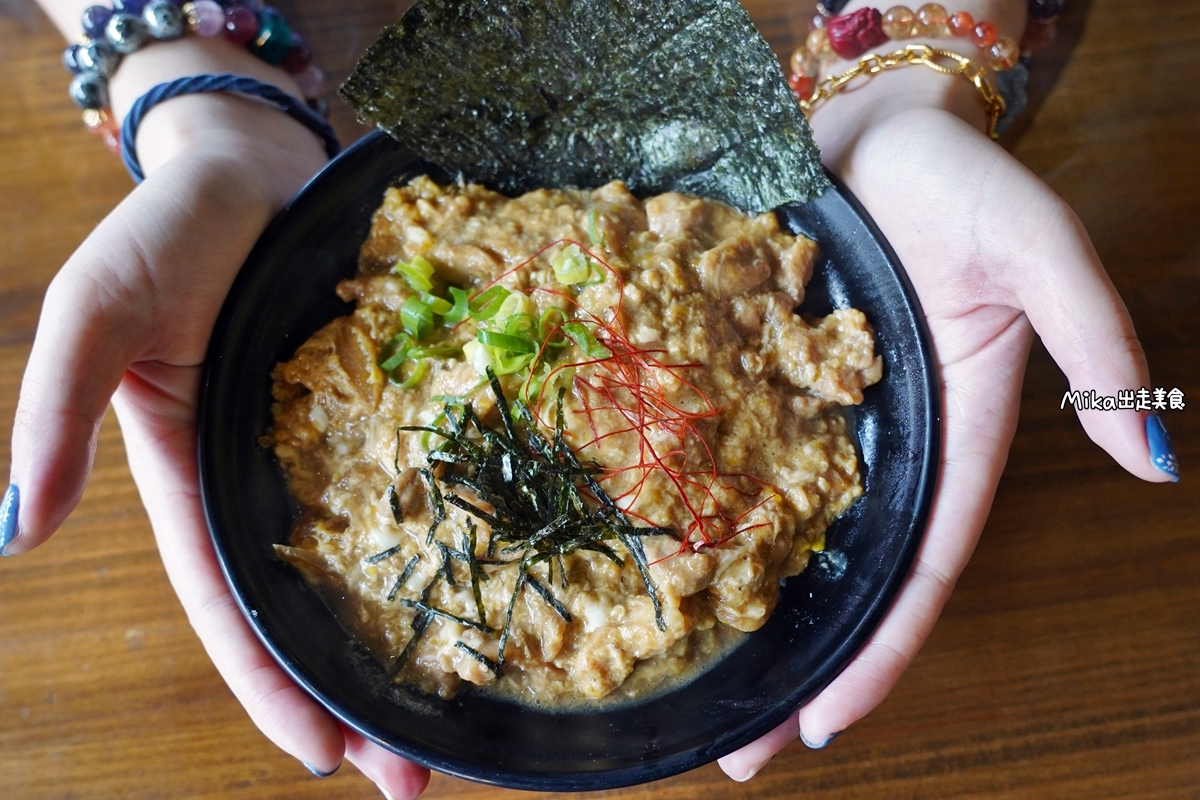 【苗栗】 宮本武丼 直火燒肉  頭份中華店｜高溫直火炙燒 大盛肉量 平價日式丼飯餐廳推薦，最低只要120元起！呼叫肉控 這裡直火炭燒 肉爆多，還有提供雞湯、紅茶、霜淇淋任你吃到飽。