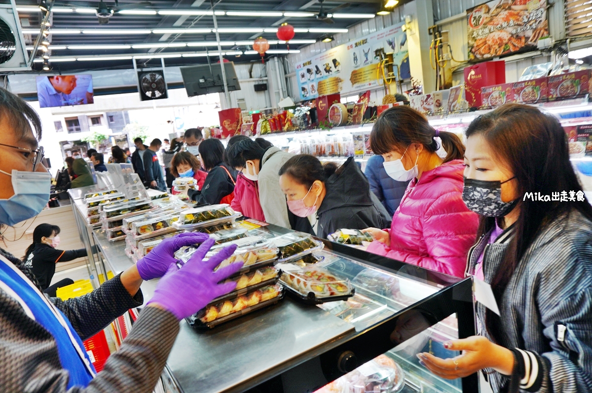 【台中】阿布潘水產｜2023年菜這裡買最便宜！台中最大也最狂的水產海鮮超市，根本把海鮮市場都搬過來了，還有代客殺魚、熟食、生鮮冷凍宅配以及年菜親自配送服務。   