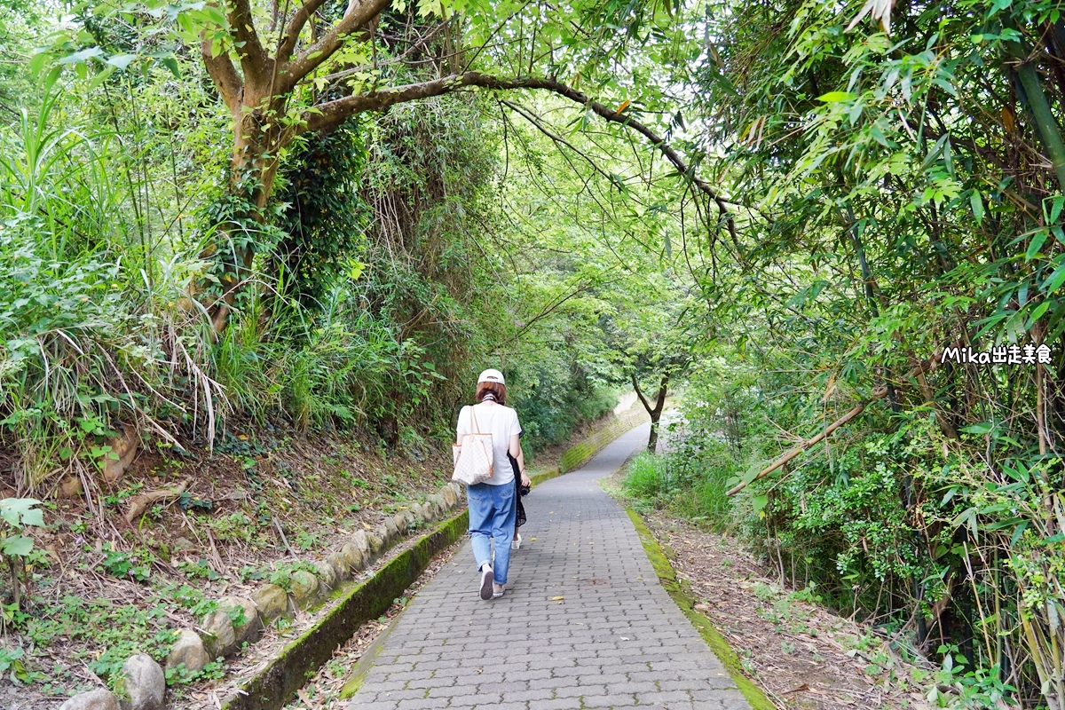 【新竹】 寶山水庫 沙湖壢咖啡館+漣漪書屋｜寶山水庫半日遊，竹林深處 湖景第一排 磚瓦老宅咖啡屋，享受書香湖景不限時。