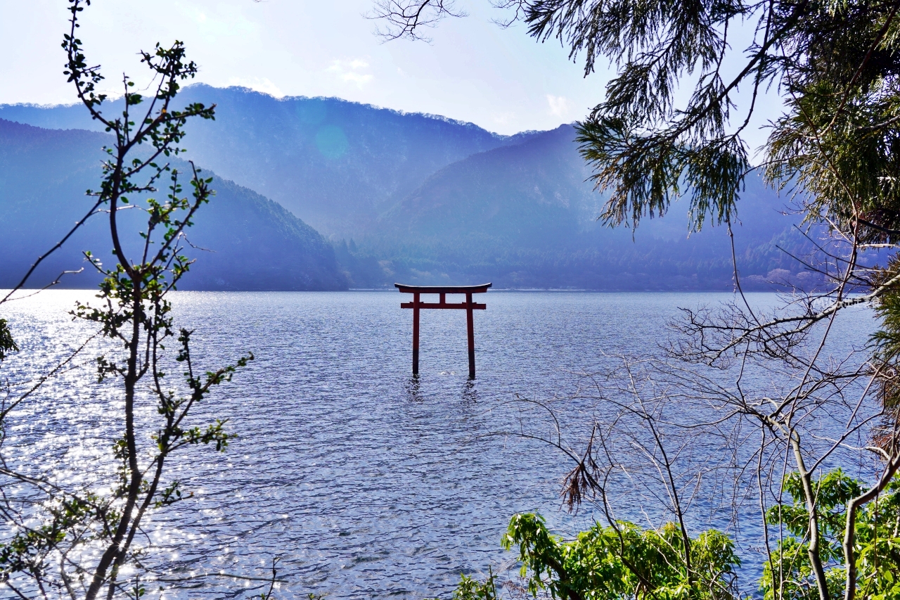 【日本】 箱根 蘆之湖皇家王子大飯店｜箱根推薦住宿 坐擁富士山腳下與蘆之湖畔，還設有通往駒岳山高空纜車的絕美湖畔飯店。