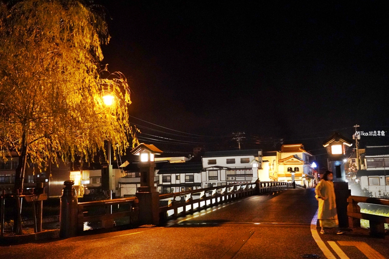 【日本】 鳥取 三朝温泉 齊木別館 湯快リゾート｜位於近千年 古老溫泉鄉，以泉質含有高抗氧化功效的「鐳」元素聞名，溫泉可泡、喝、吸。