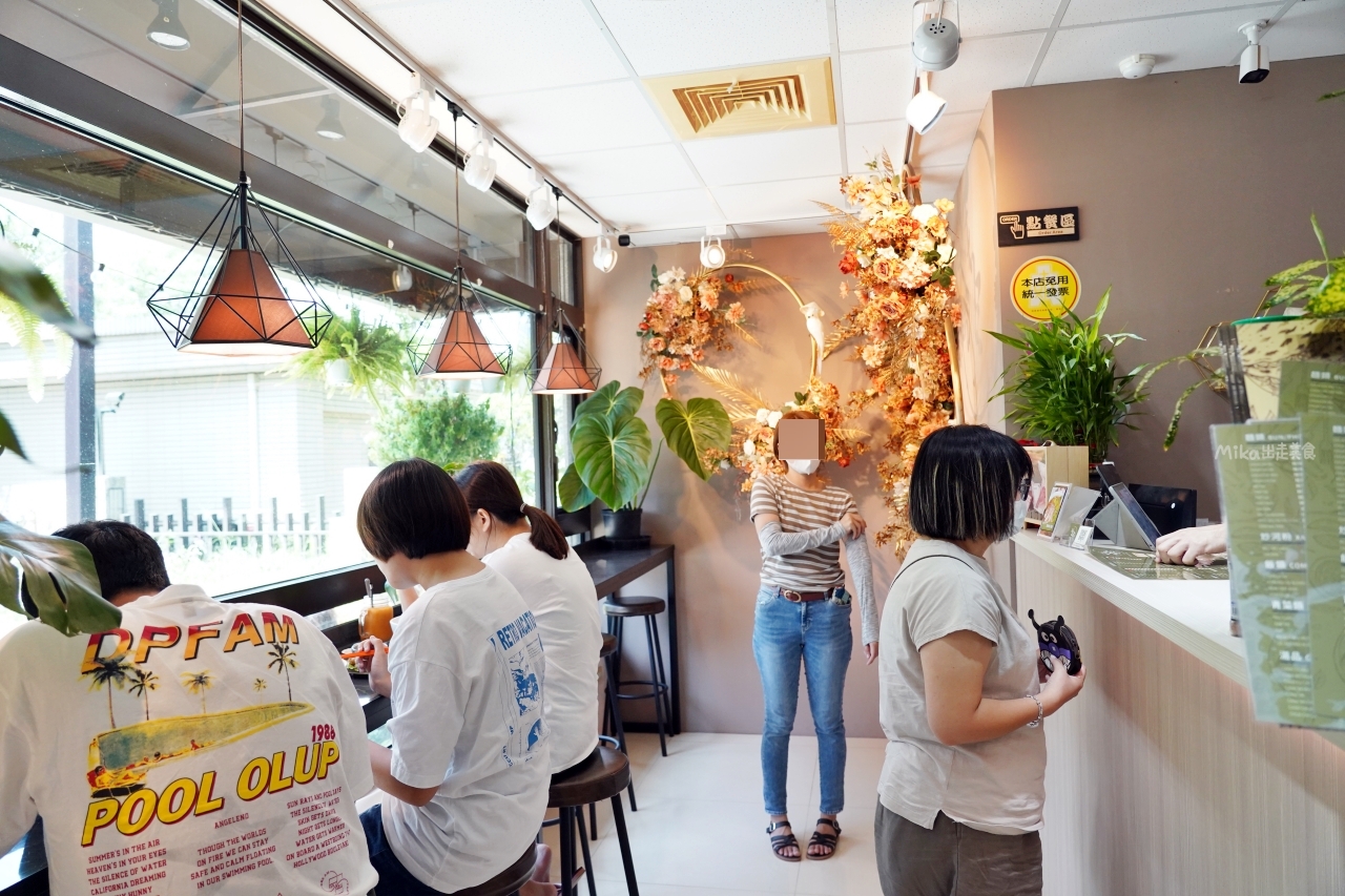 【桃園】 中壢 青埔越啡 越南美食植物咖啡館｜超文青網美 植物系咖啡廳＋越南美食，讓越南料理也可以很網美，根本完美結合。