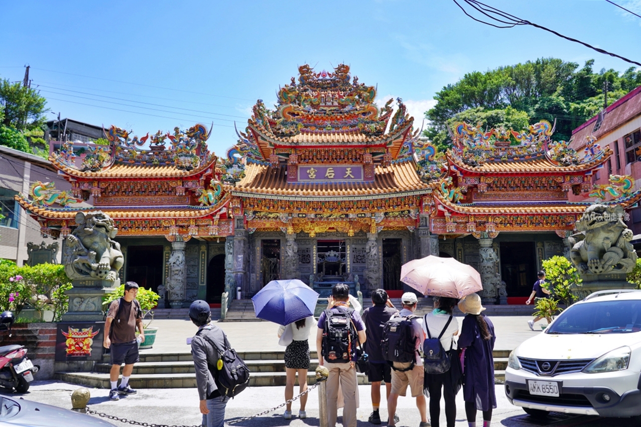 【基隆】 和平島水路之旅｜2023基隆國際遊輪觀光巴士再次啟動，這次海陸通包，搭全新快艇走水路 遊基隆，再換觀巴逛市場、訪廟宇古蹟，探索和平島地質公園秘境。