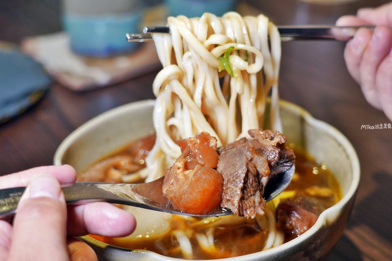 【台中】 西區 三生有幸｜ 老饕都這樣吃 牛肉麵搭配威士忌！？油封鴨腿也是必點極品。