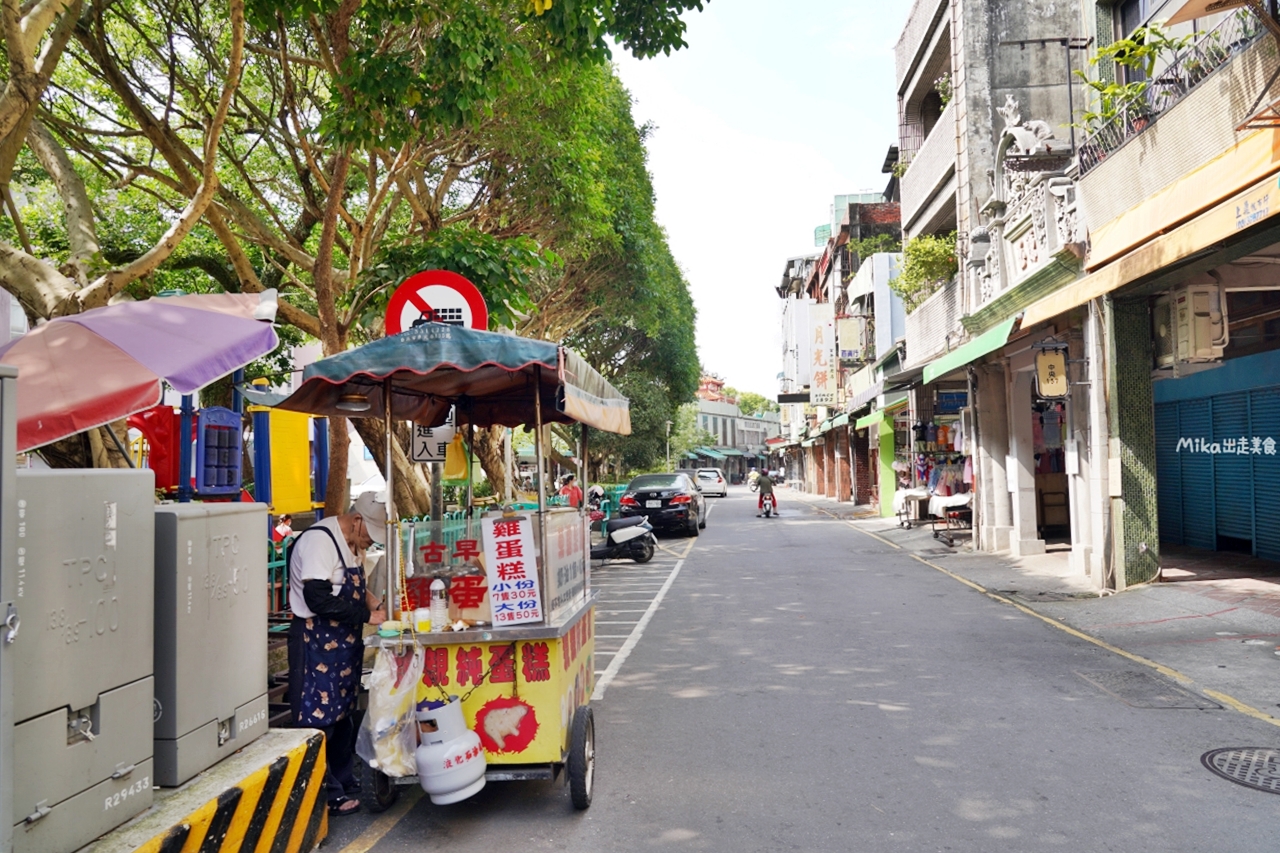 【桃園】 大溪 菓露鬆餅（阿伯雞蛋糕）｜全台獨有 40年老字號攤車 ，80歲阿伯的傳統古早味  菓露鬆餅以及動物造型雞蛋糕。