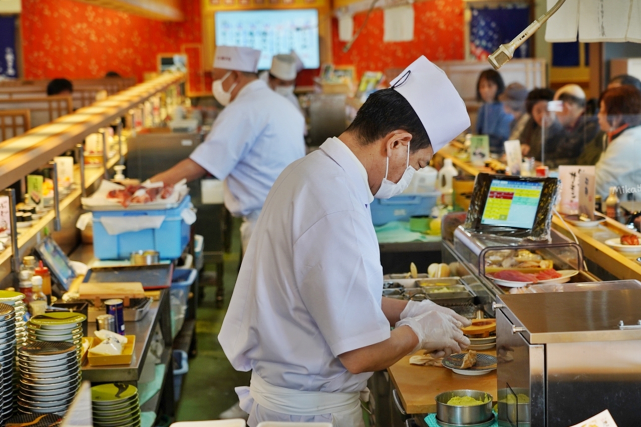 【日本】 銚子丸-千葉成田店｜成田機場周邊推薦必吃  新鮮漁港直送  主廚現殺現做迴轉壽司。