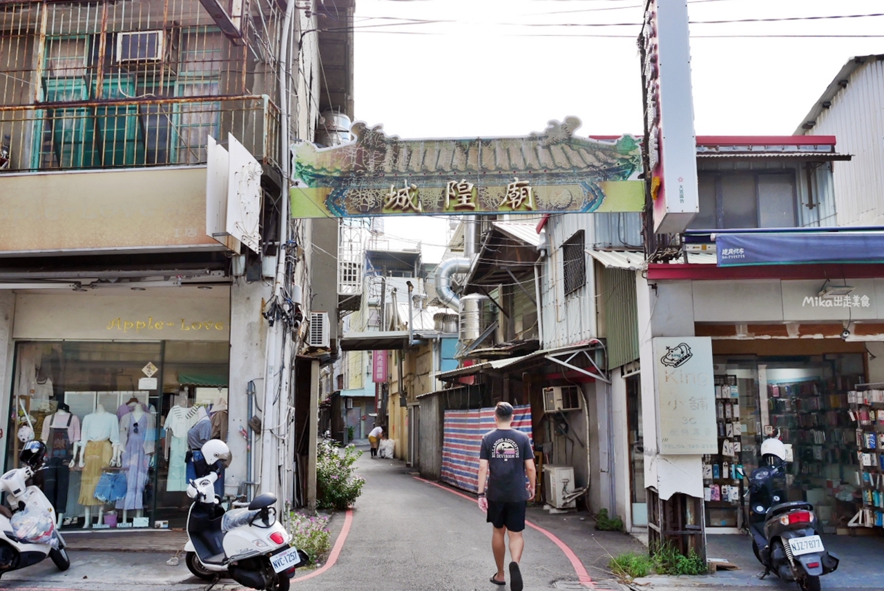 【彰化】 古月館糯米炸｜在地50年老店 古早味銅板小吃  花生＆芝麻口味糯米炸。