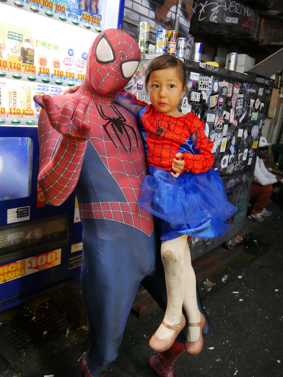 【日本】 東京澀谷 ｜ 東京最盛大 一年一度盛大扮裝 群魔亂舞 萬聖節派對，推薦俯瞰澀谷站前十字路口的置高拍攝點。