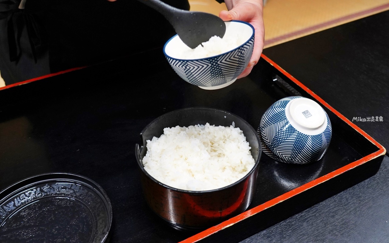 【日本】 福島市 飯坂溫泉 青葉旅館｜這家百年溫泉旅館超怕你餓，一泊二食  不管晚早餐光前菜至少30道起跳，吃在地 食當季，泡湯還請你免費喝清酒。