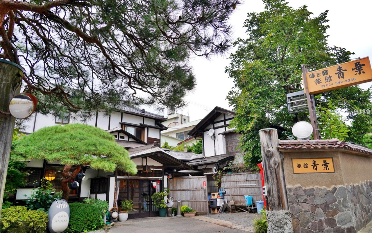 【日本】 福島市 飯坂溫泉 青葉旅館｜這家百年溫泉旅館超怕你餓，一泊二食  不管晚早餐光前菜至少30道起跳，吃在地 食當季，泡湯還請你免費喝清酒。