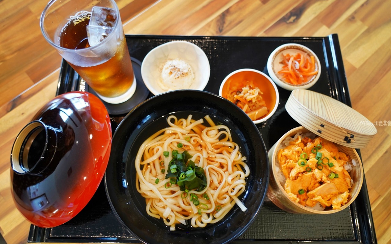 【日本】 福島市 道の駅 ふくしま｜購物土特產、水果、美食街的公路休息站，還有吉利蛋與莫魯貝的超萌人孔蓋。