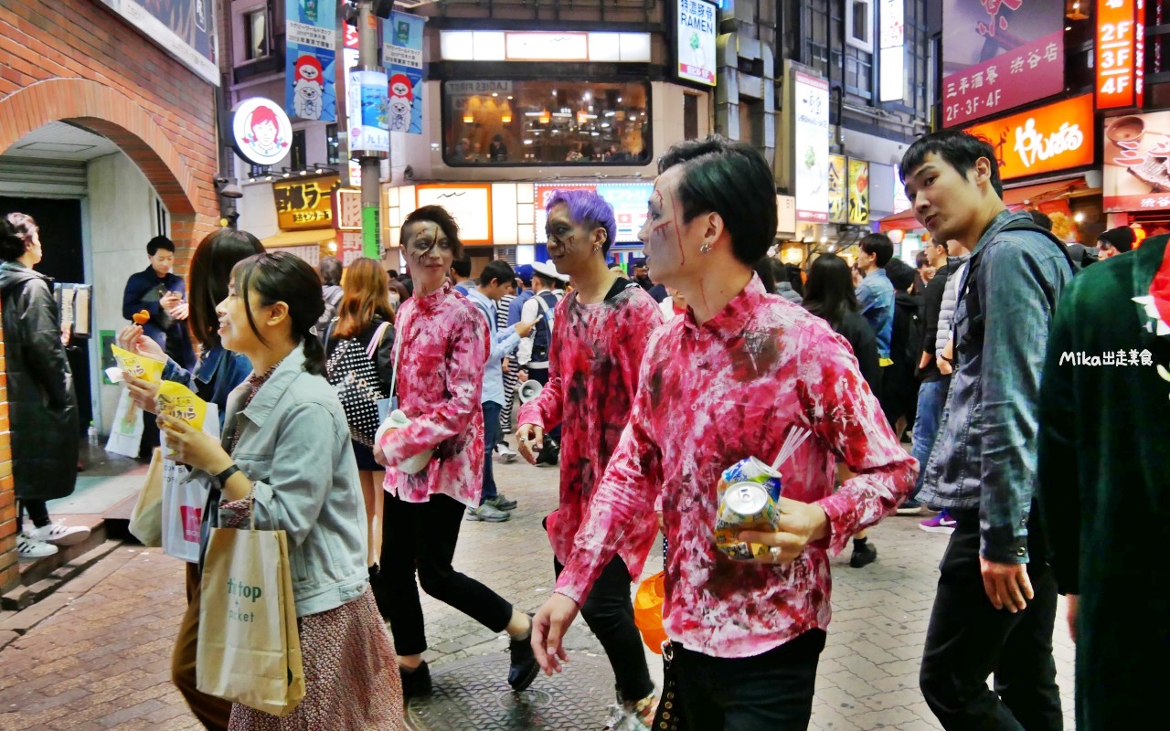 【日本】 東京澀谷 ｜ 東京最盛大 一年一度盛大扮裝 群魔亂舞 萬聖節派對，推薦俯瞰澀谷站前十字路口的置高拍攝點。