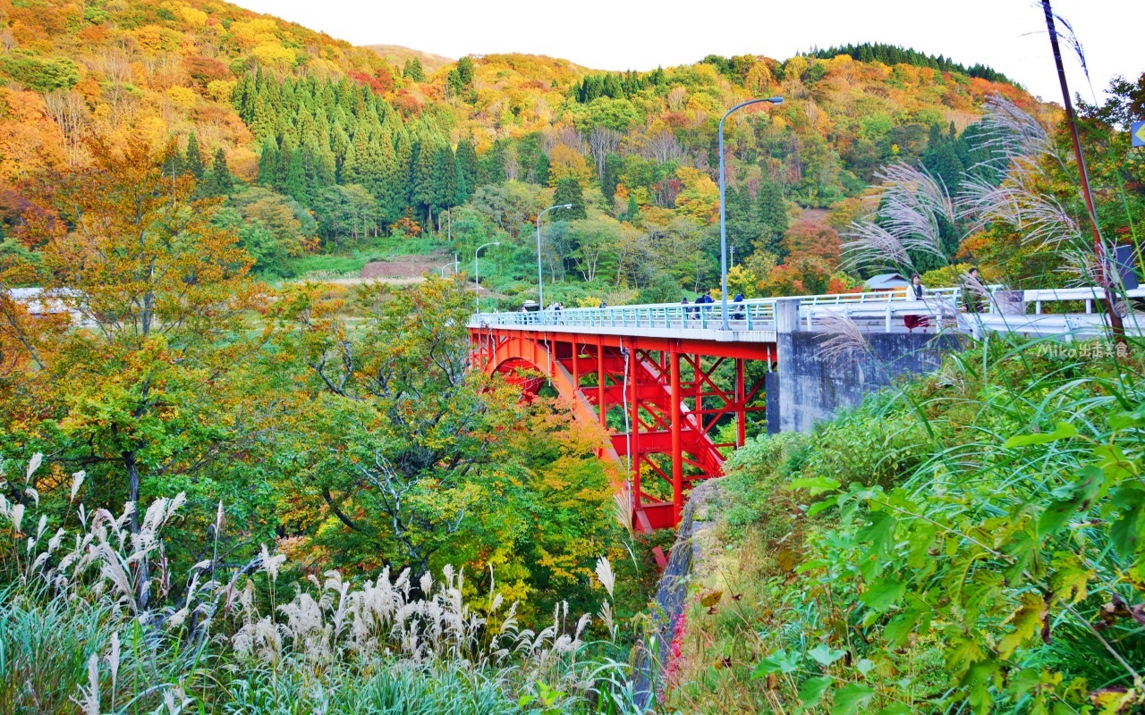 【日本】 東北秋田 小安峽大噴湯｜隱藏版景點 深V峽谷楓紅 還有舉世罕見的超大溫泉蒸氣噴湯，又稱“地獄釜”。