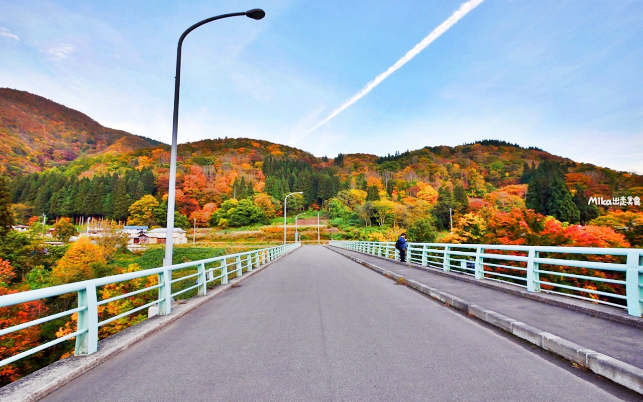 【日本】 東北秋田 小安峽大噴湯｜隱藏版景點 深V峽谷楓紅 還有舉世罕見的超大溫泉蒸氣噴湯，又稱“地獄釜”。