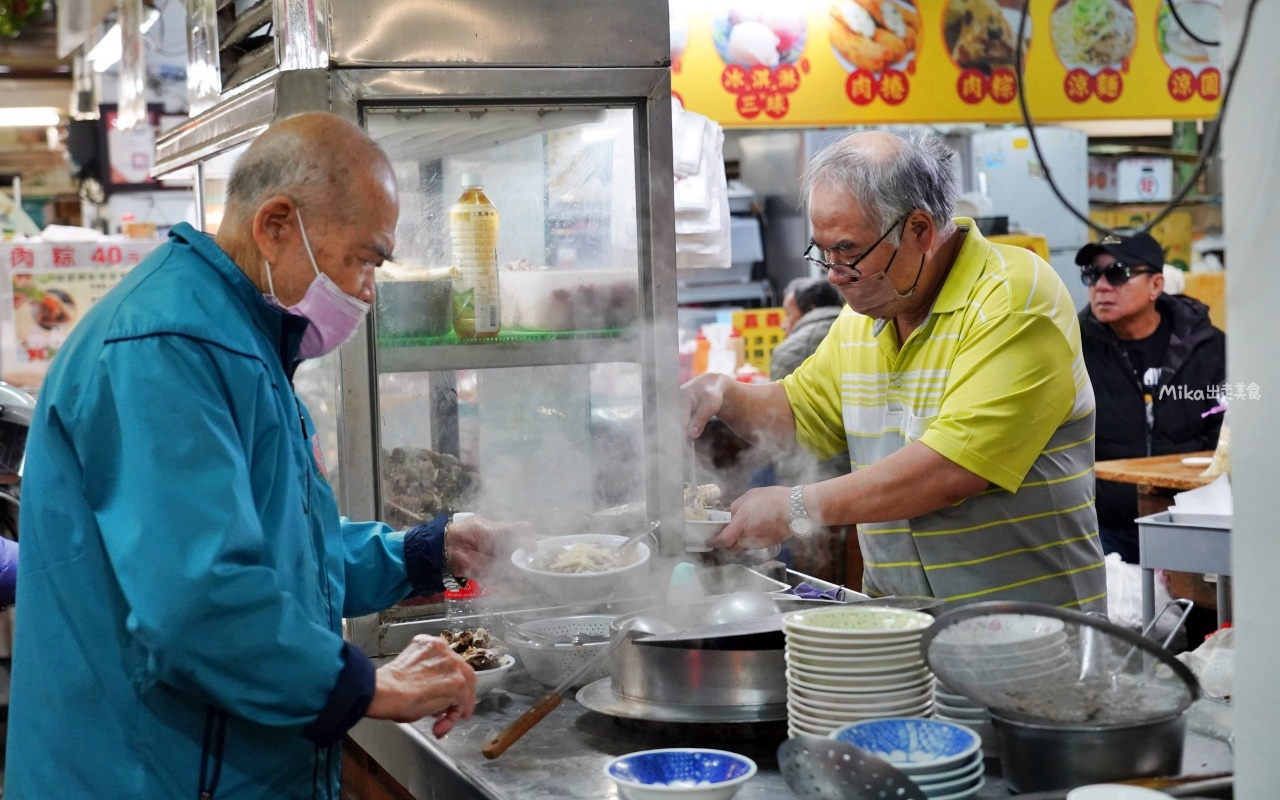 【嘉義】 東市場  蔡家本產羊肉｜開店近80年的市場老店，清甜藥膳湯頭 無羊羶味的溫體羊肉湯。