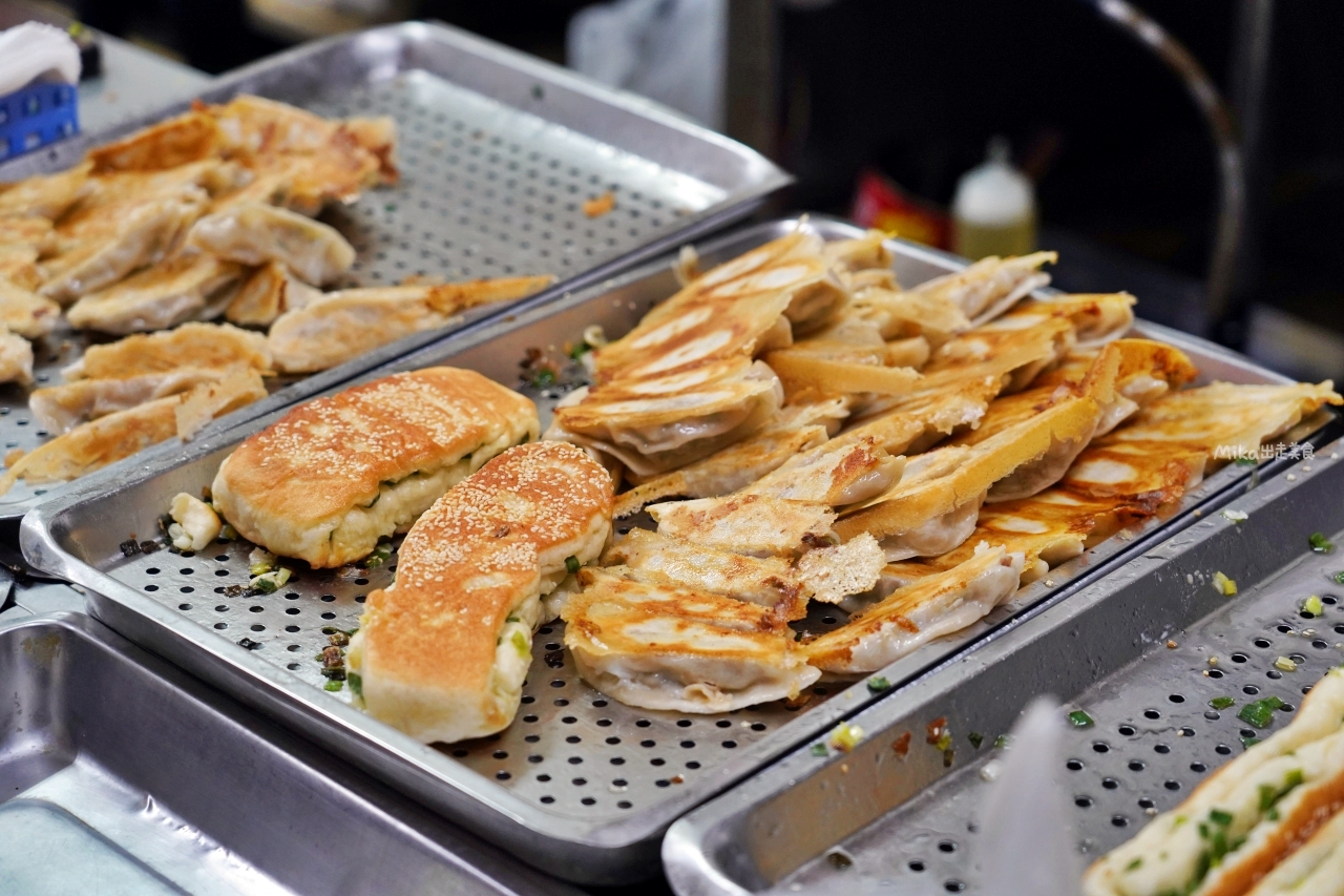 【桃園】 小豆子早餐｜這裡不但大陸餅很有名，鍋貼煎餃也是桃園前三名好吃的。