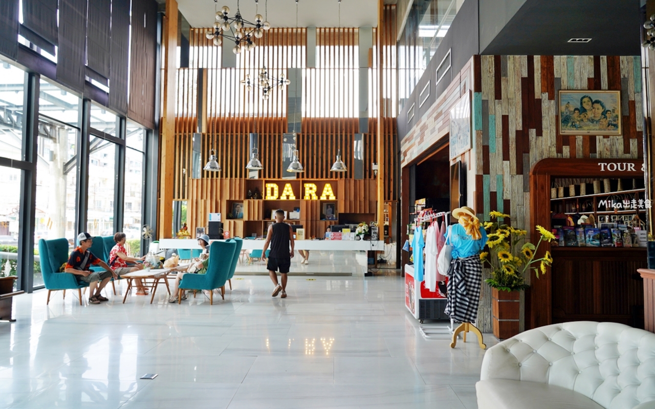 【泰國】 普吉島 Dara Hotel飯店｜平日一晚千元有找，靠近普吉島市中心的平價飯店，有游泳池、自助早餐。