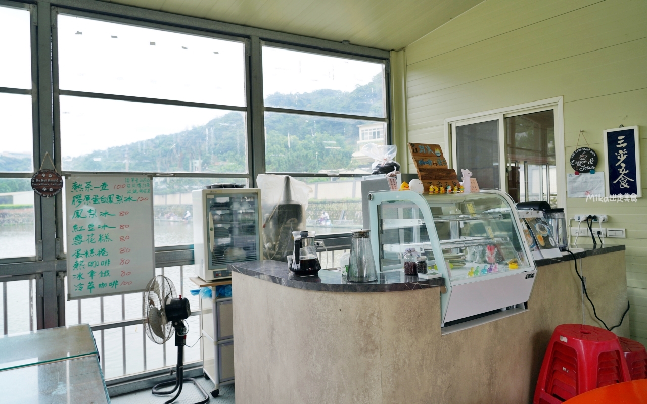 【桃園】 龍潭 三步五食休閒漁池 餐廳｜蓋在釣魚池上 現釣活魚餐廳，部分餐點需事先預約，魚肉鮮甜水嫩無土味，還有牛肉麵、客家料理等…。