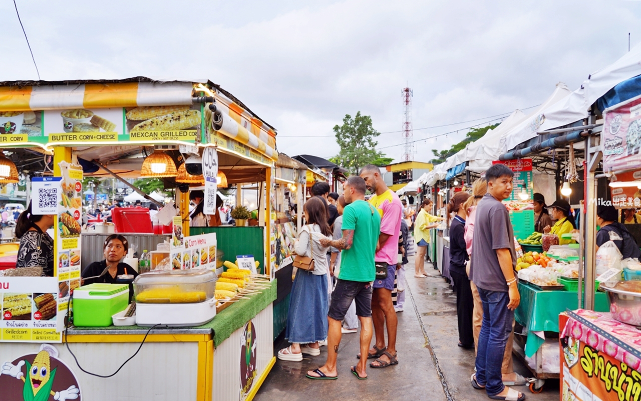 【泰國】 普吉島 Chillva Market 青蛙夜市｜普吉島必去，超好逛好吃又平價 很在地的青蛙夜市！