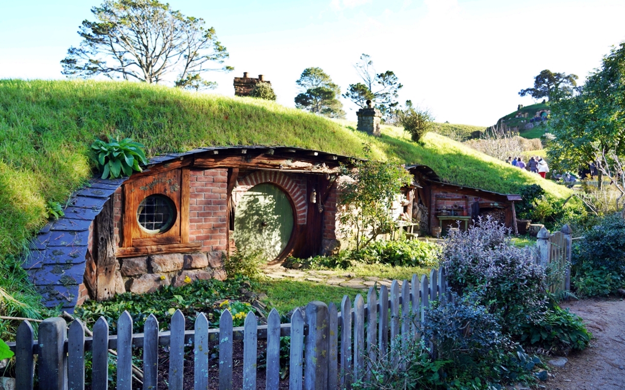 【紐西蘭】 哈比村 Hobbiton™ Movie Set Tours｜北島必去 走入魔戒夢幻電影場景，體驗哈比人的一天。