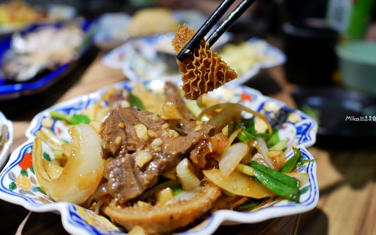 【桃園】小料理食事處｜提供客製化桌菜以及各種熱炒料理，在地超人氣居酒屋！