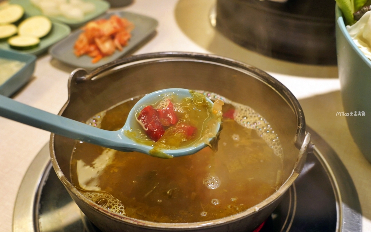 【新北】 新莊 饞饞燒肉｜輔大美食推薦，平價單點燒肉/鍋物， 一個人也能吃的單身友善餐廳，飲料、霜淇淋吃到飽。