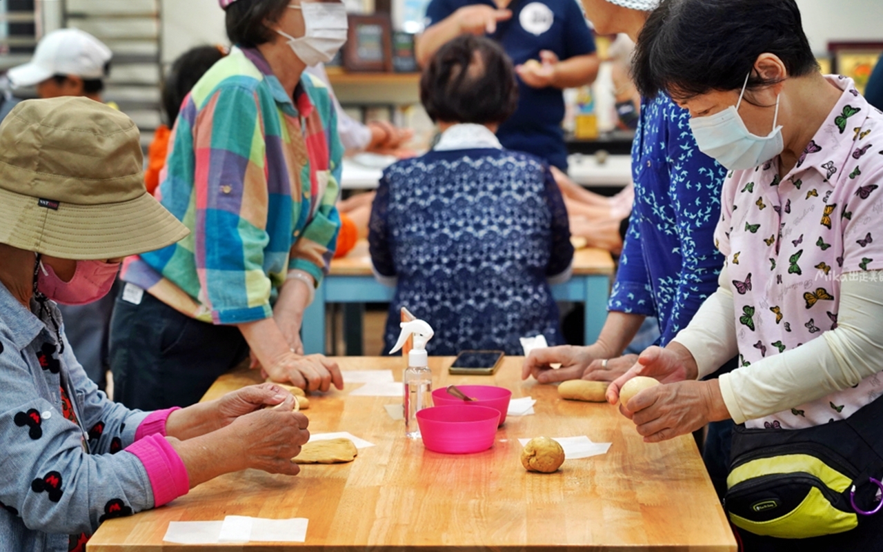 【新竹】 寶山 新城風糖｜免門票 可參觀，黑糖爆漿饅頭DIY好好玩，還有從砍甘蔗到熬糖蜜等…親自體驗製糖流程。