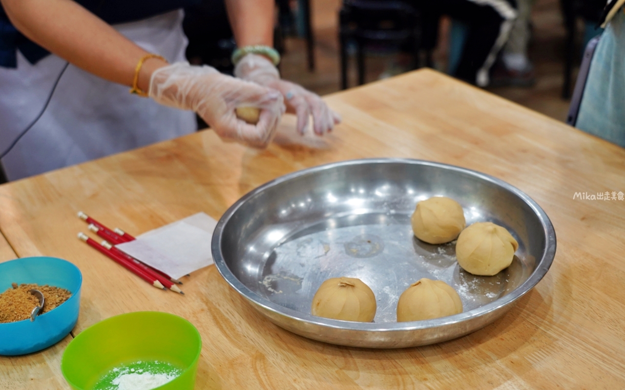 【新竹】 寶山 新城風糖｜免門票 可參觀，黑糖爆漿饅頭DIY好好玩，還有從砍甘蔗到熬糖蜜等…親自體驗製糖流程。