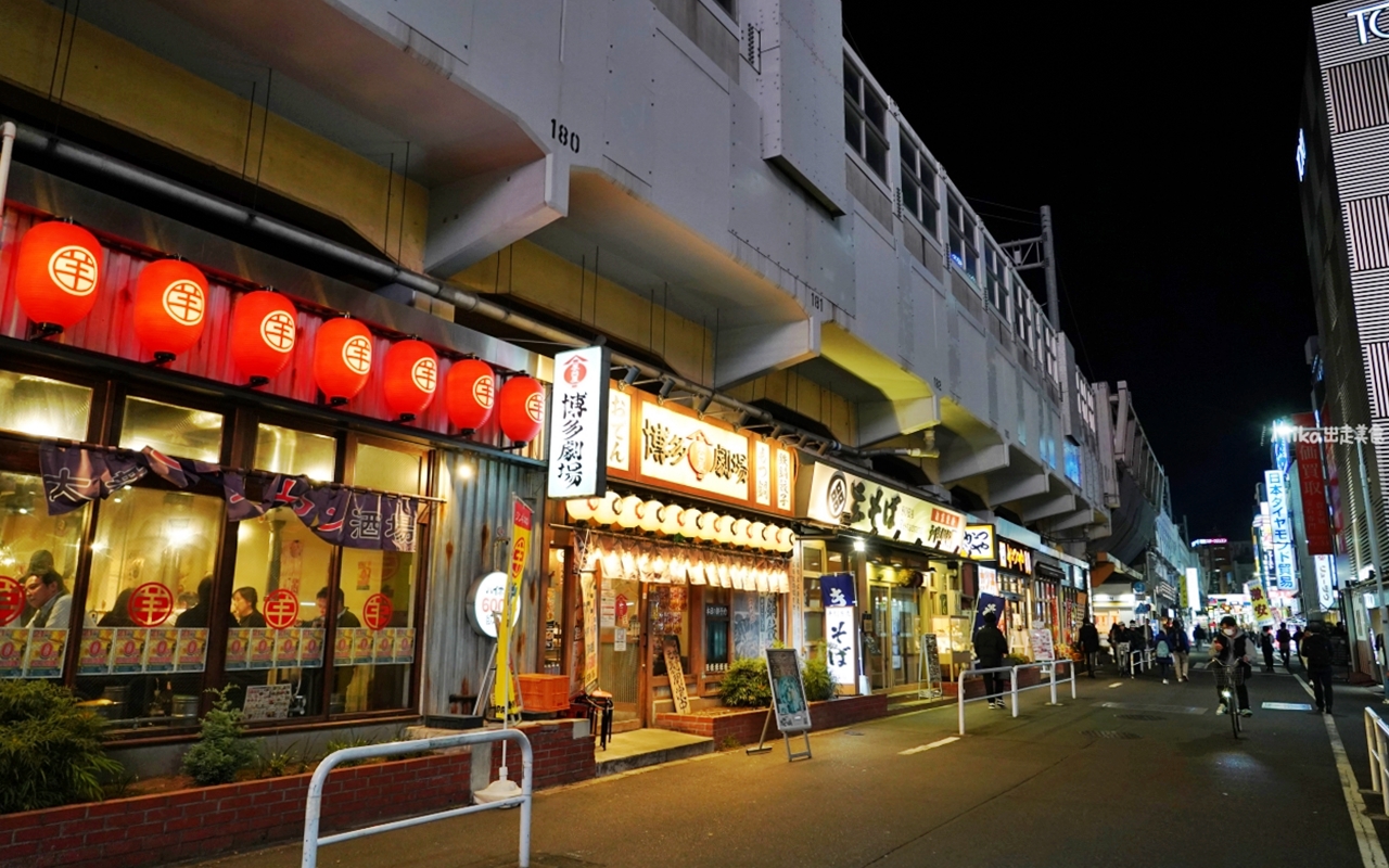 【東京】上野 大眾成吉思汗酒場 羊肉燒烤吃到飽 御徒町店｜上野推薦必吃，羊肉燒烤吃到飽以外，只要600日圓 Highball喝到飽，還有正妹服務喔。