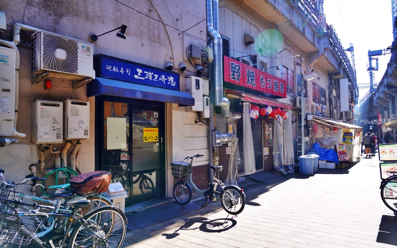 【東京】 上野 名代宇奈とと｜上野阿美橫丁人氣排隊名店，正宗備長炭火烤 超平價鰻魚飯，最便宜只要590円一碗。