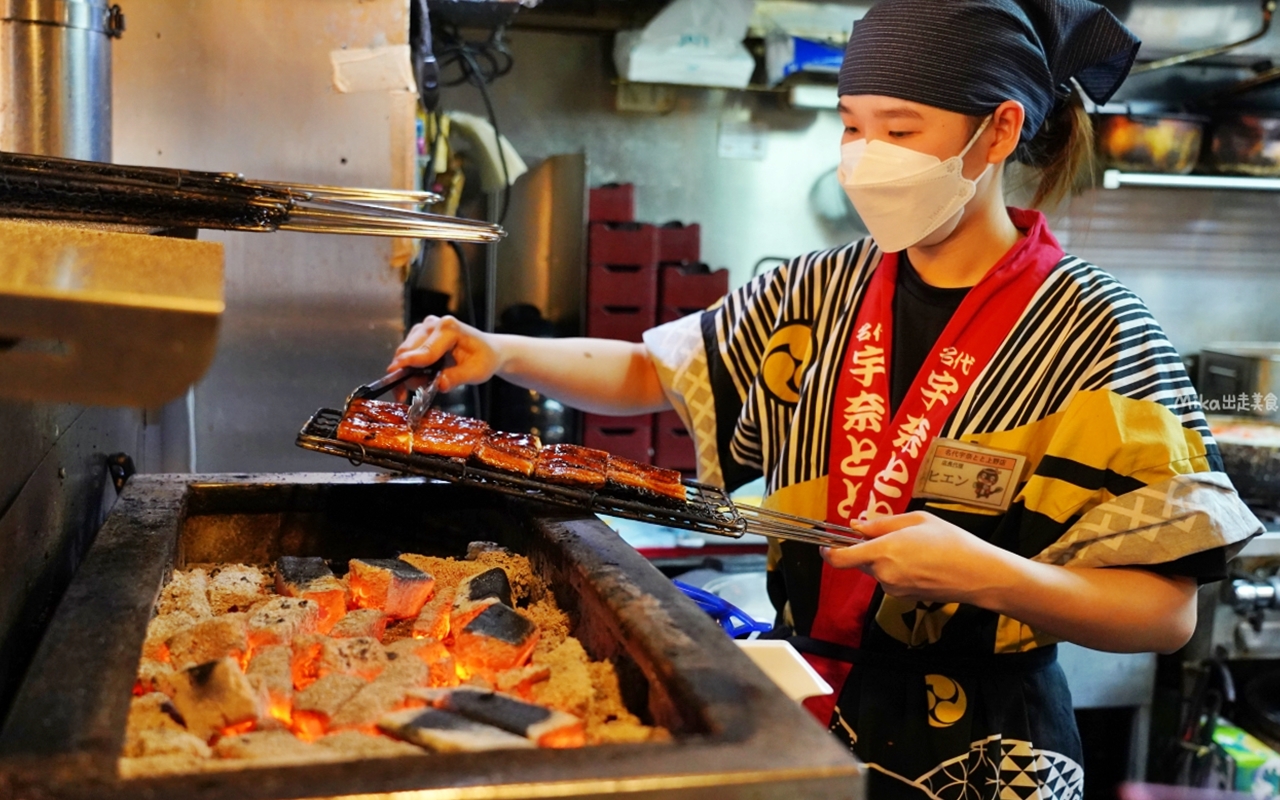 【東京】 上野 名代宇奈とと｜上野阿美橫丁人氣排隊名店，正宗備長炭火烤 超平價鰻魚飯，最便宜只要590円一碗。