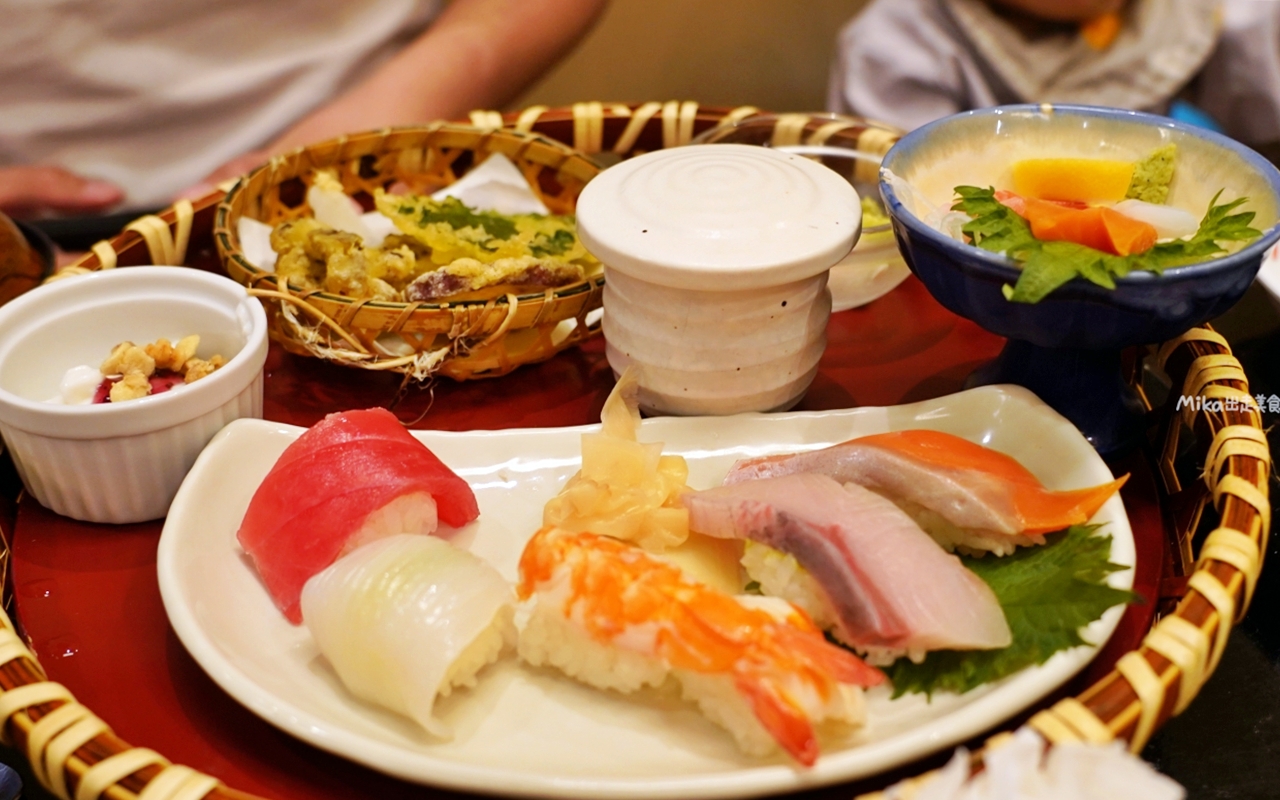 【日本】 別府 水天活魚迴轉壽司|別府世界之塔旁 在地人推薦,產地直送 新鮮迴轉壽司。 【日本】 別府 水天活魚迴轉壽司|別府世界之塔旁 在地人推薦,產地直送 新鮮迴轉壽司。