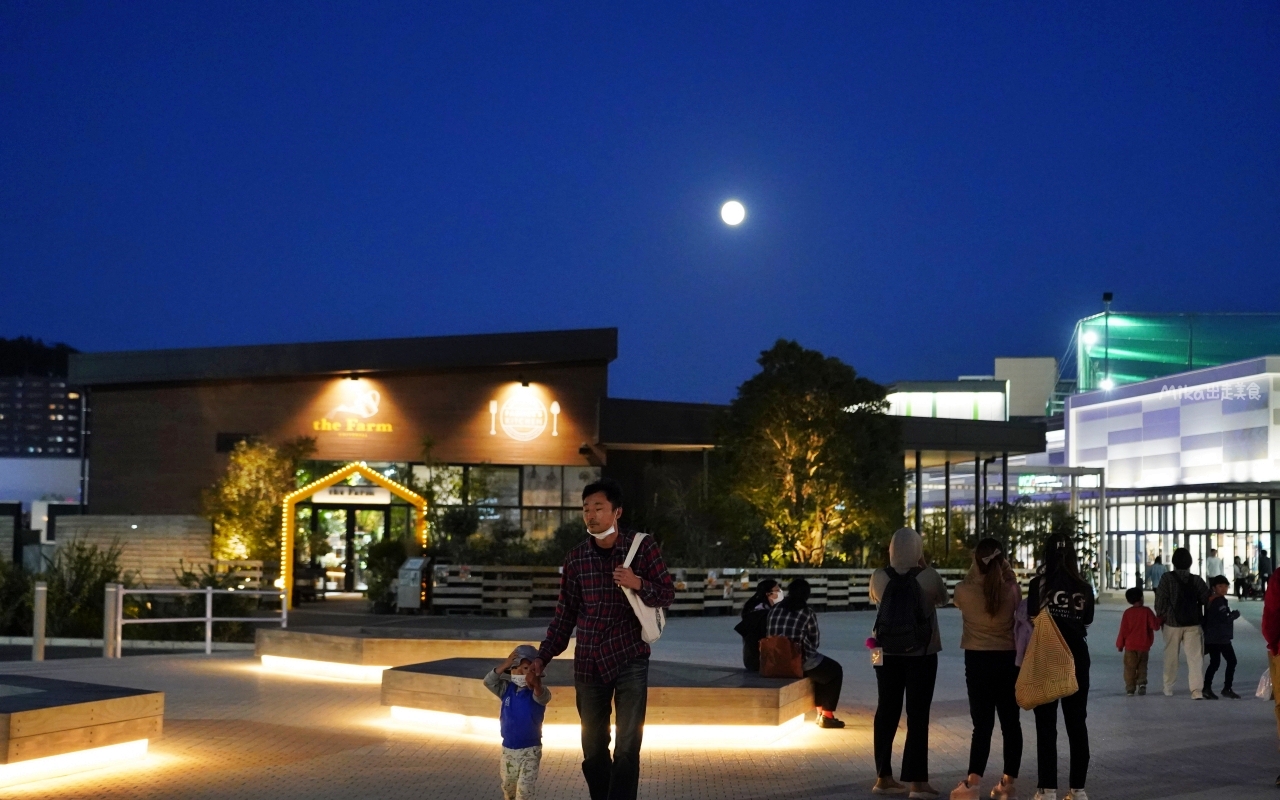 【日本】 THE OUTLETS 北九州& AEON永旺夢樂城八幡東｜九州最大規模的購物天堂，近300多家商店，超級親子友善，還有折扣優惠攻略喔。