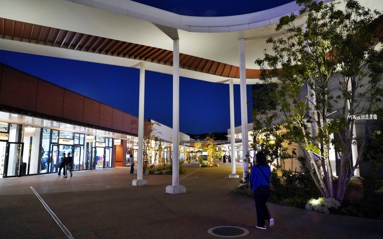 【日本】 THE OUTLETS 北九州& AEON永旺夢樂城八幡東｜九州最大規模的購物天堂，近300多家商店，超級親子友善，還有折扣優惠攻略喔。