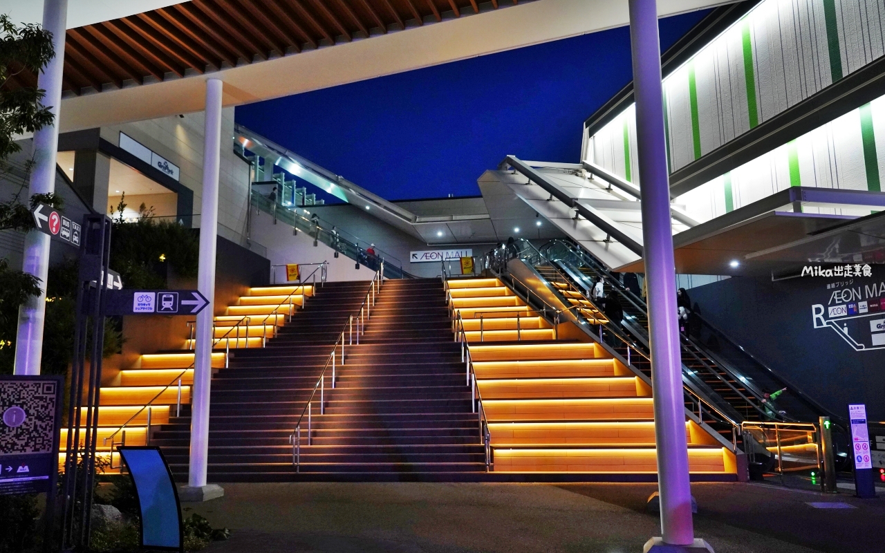 【日本】 THE OUTLETS 北九州& AEON永旺夢樂城八幡東｜九州最大規模的購物天堂，近300多家商店，超級親子友善，還有折扣優惠攻略喔。