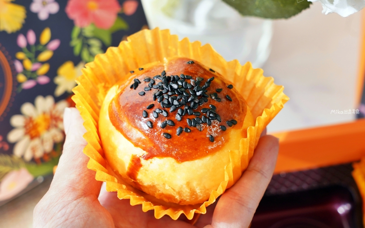 【新竹】 東區 普派西點蛋糕｜巷弄民宅內 新竹隱藏版蛋黃酥，顆顆碩大香酥還很爆餡！激推必買芋頭酥。