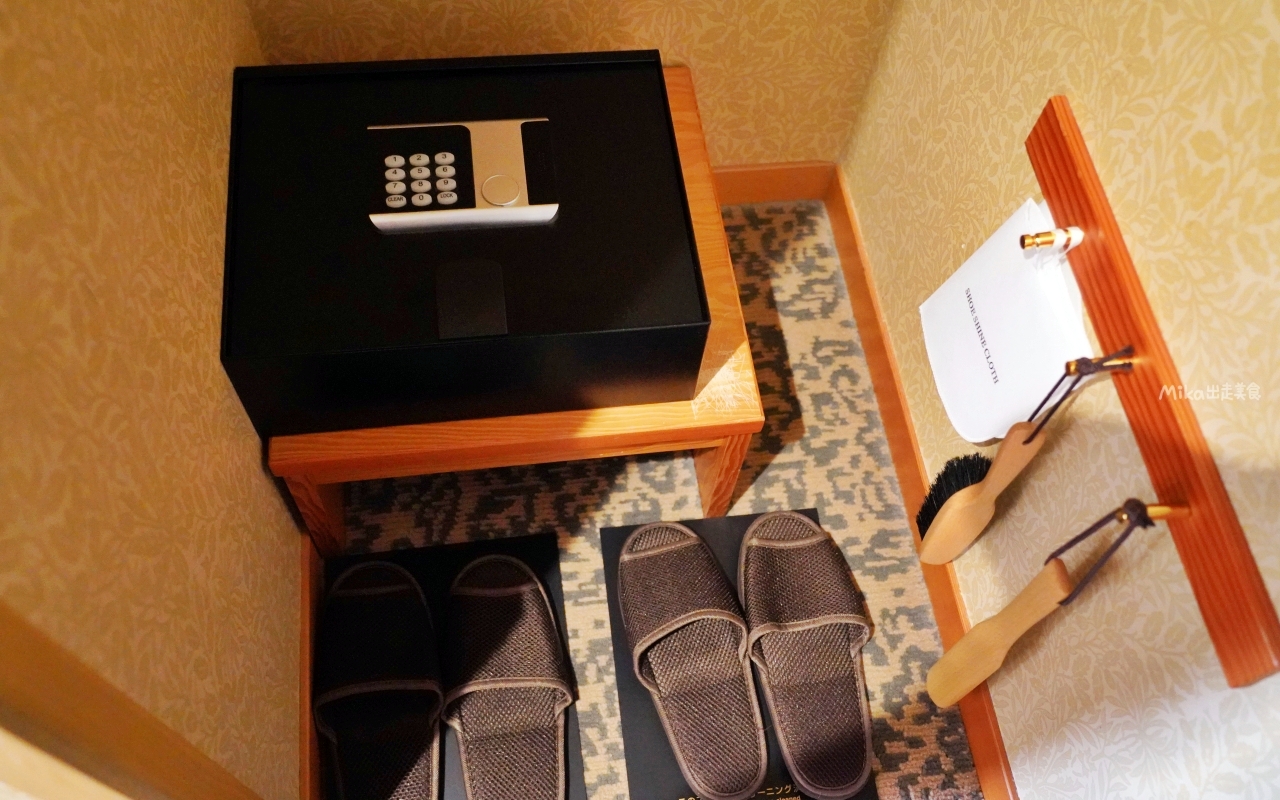 【日本】大分JR九州Blossom飯店|真的就住在JR 大分站旁,擁有可眺望整個大分街景的頂樓露天溫泉,而且還是由七星列車水戸岡大師設計裝潢而成,低調奢華,周邊生活圈便利。 【日本】大分JR九州Blossom飯店|真的就住在JR 大分站旁,擁有可眺望整個大分街景的頂樓露天溫泉,而且還是由七星列車水戸岡大師設計裝潢而成,低調奢華,周邊生活圈便利。