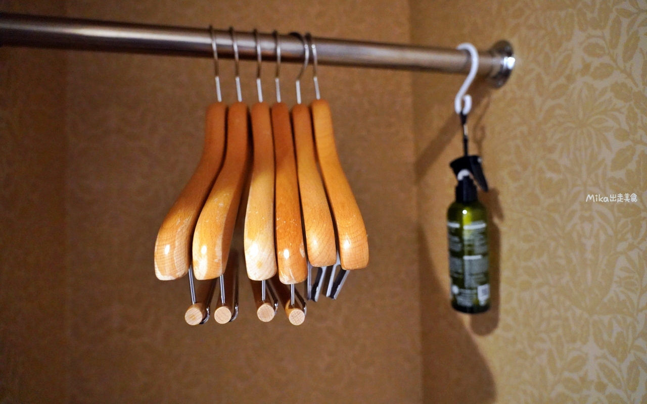 【日本】大分JR九州Blossom飯店|真的就住在JR 大分站旁,擁有可眺望整個大分街景的頂樓露天溫泉,而且還是由七星列車水戸岡大師設計裝潢而成,低調奢華,周邊生活圈便利。 【日本】大分JR九州Blossom飯店|真的就住在JR 大分站旁,擁有可眺望整個大分街景的頂樓露天溫泉,而且還是由七星列車水戸岡大師設計裝潢而成,低調奢華,周邊生活圈便利。